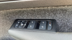 Volvo Xc40 1.5 T5 Recharge PHEV Inscription 5dr Auto Estate